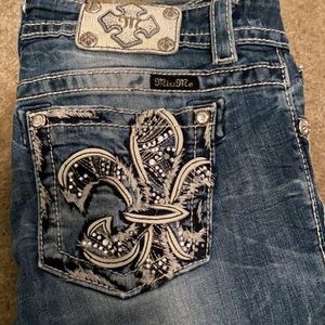 Size 28 Miss Me Jeans